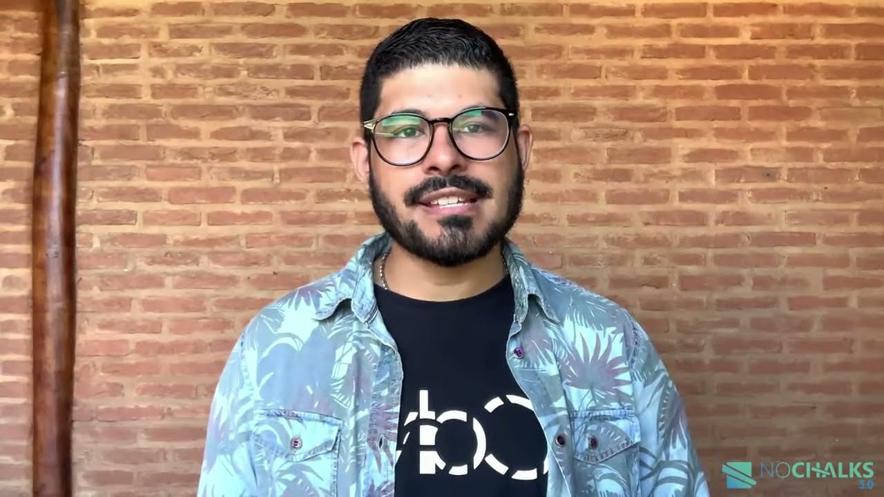 Plataforma EAD para igreja: quadro do vídeo da JMV Technology sobre catequese e escola dominical a distância, tema deste guia para a paróquia que vai montar a formação dos fiéis